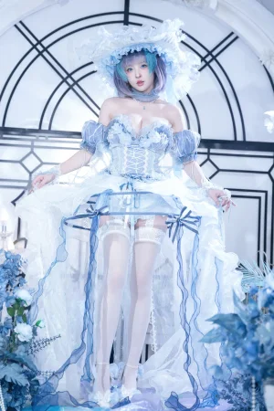 清水由乃《碧蓝航线 柴郡废稿礼服》主题写真：42张全套美图
