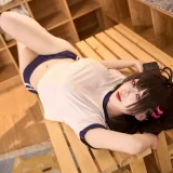 九言《棕色尘埃2 罗安·体操服》主题写真：75张全套美图