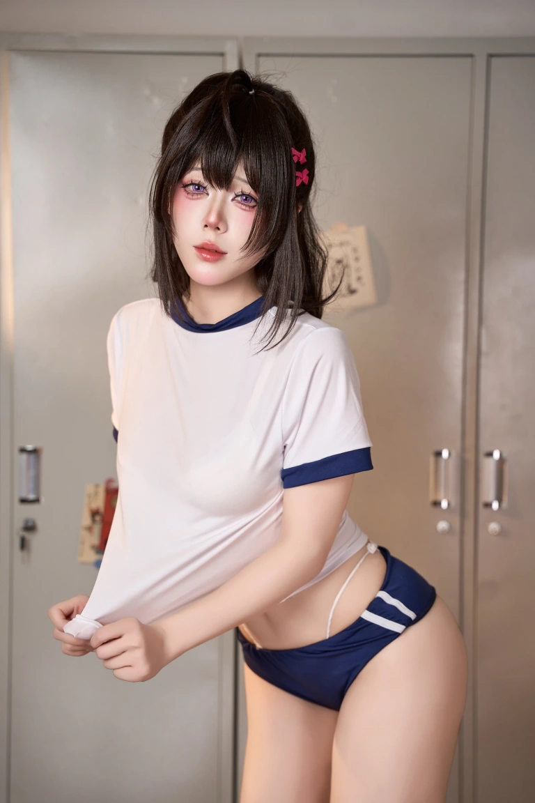 九言《棕色尘埃2 罗安·体操服》主题写真：75张全套美图