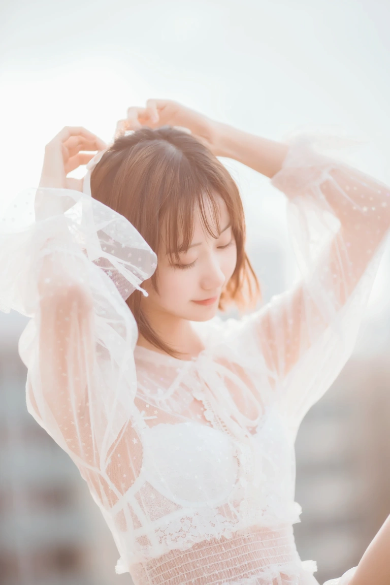 木棉棉《天台》主题写真：38张全套美图