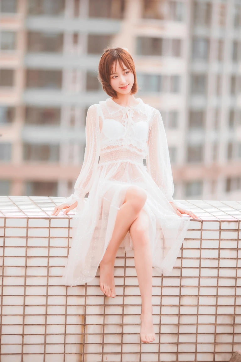 木棉棉《天台》主题写真：38张全套美图