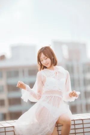 木棉棉《天台》主题写真：38张全套美图