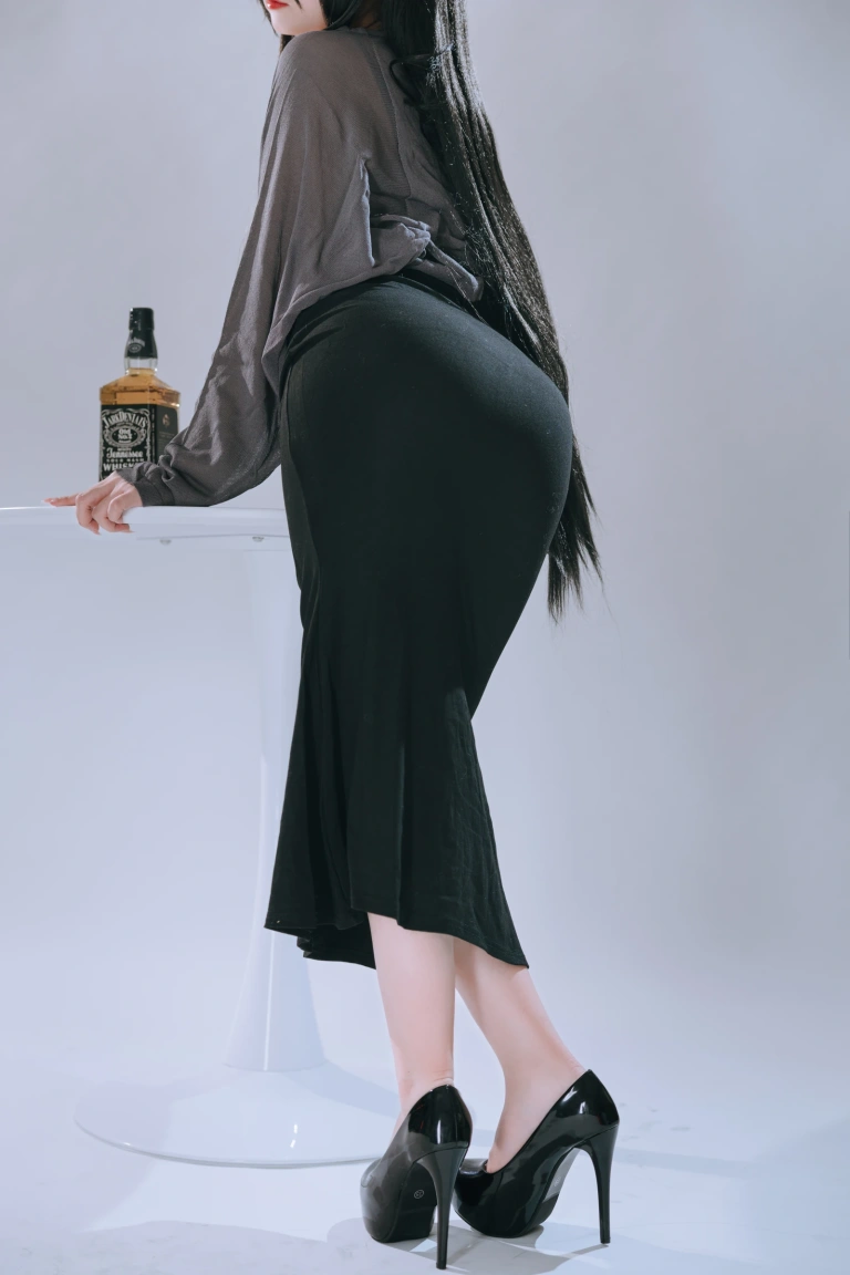 日奈娇(椎名莜)《莲见家居服》主题写真：44张全套美图