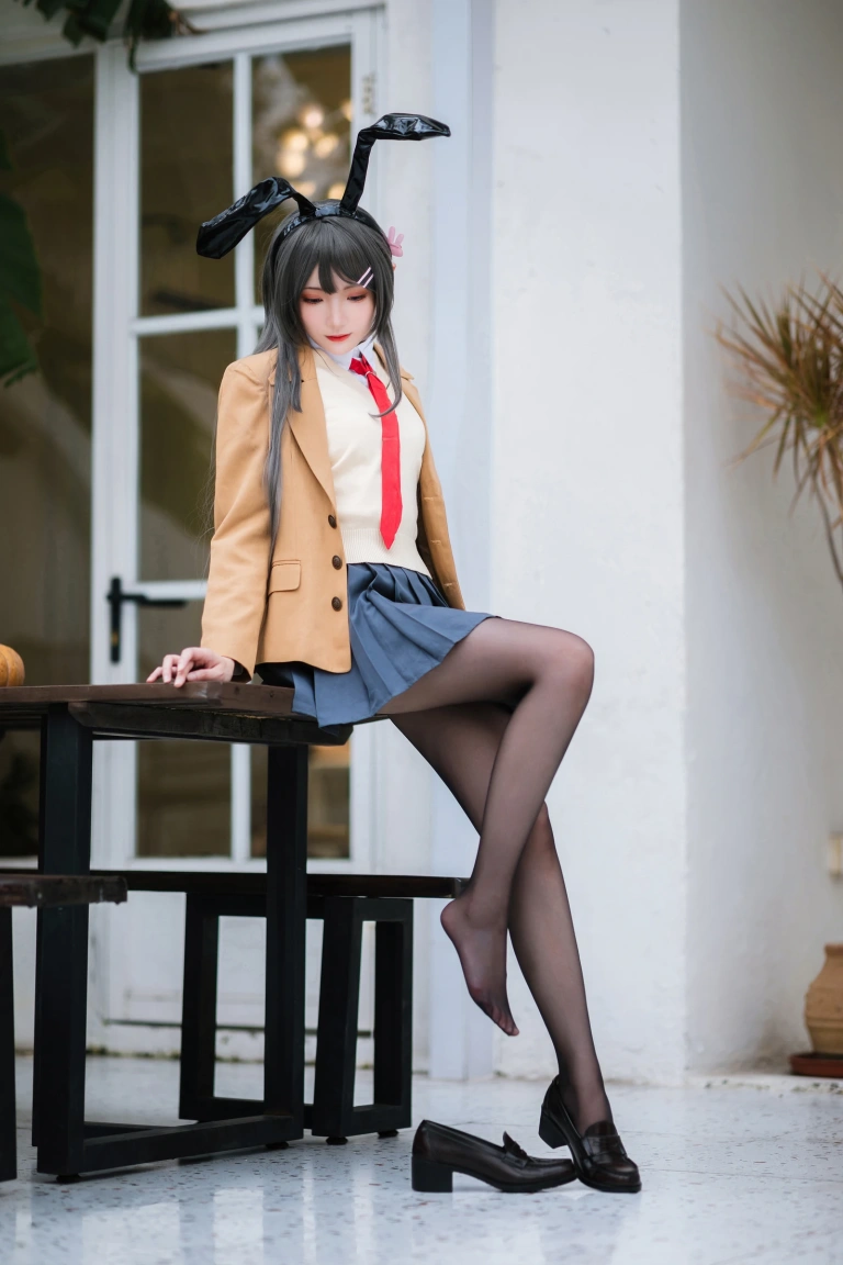 瓜希酱《樱岛麻衣写真本》主题写真：79张全套美图