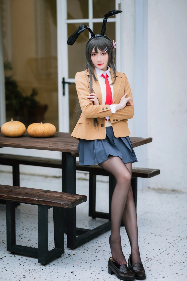 瓜希酱《樱岛麻衣写真本》主题写真：79张全套美图