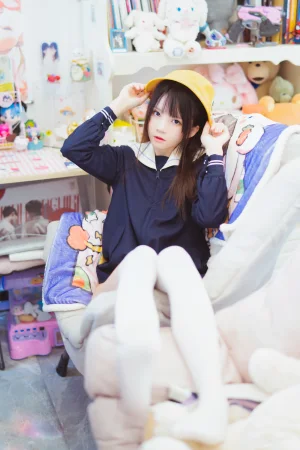 桜桃喵《桜桃未熟3 奶桃桃》主题写真：102张全套美图