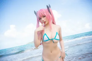 星之迟迟《《鸣夏》 布莱默顿》主题写真：15张全套美图