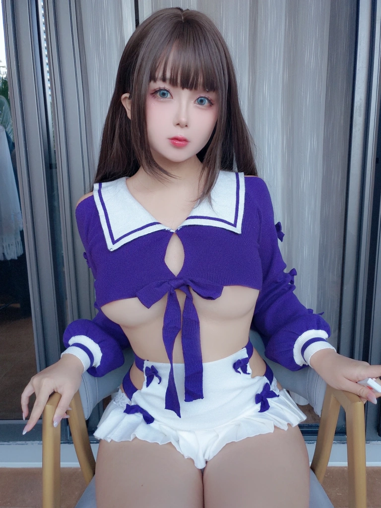 日奈娇(椎名莜)《学生妹自拍》主题写真：49张全套美图，含11个视频