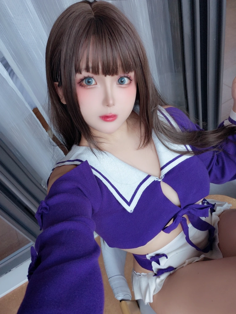 日奈娇(椎名莜)《学生妹自拍》主题写真：49张全套美图，含11个视频