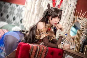 木棉棉《伊什塔尔》主题写真：35张全套美图
