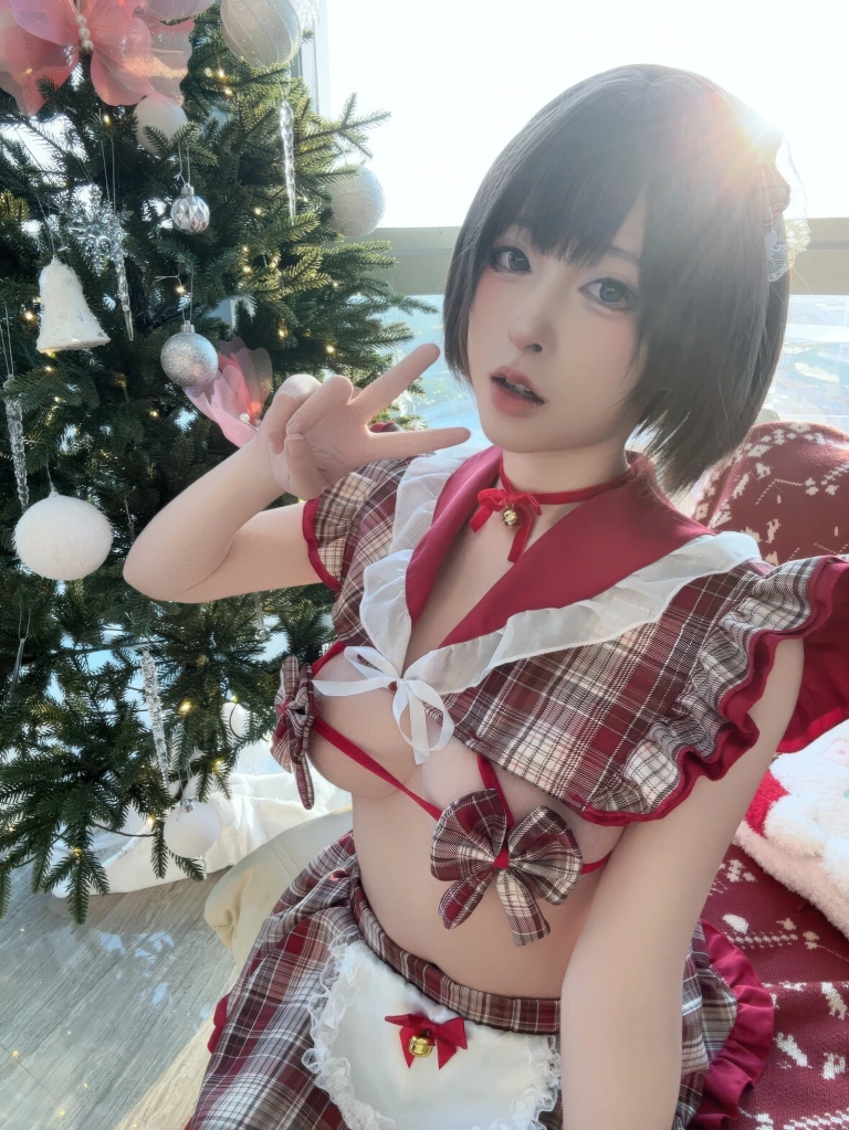 清水由乃《圣诞小蛋糕》主题写真：44张全套美图，含1个视频