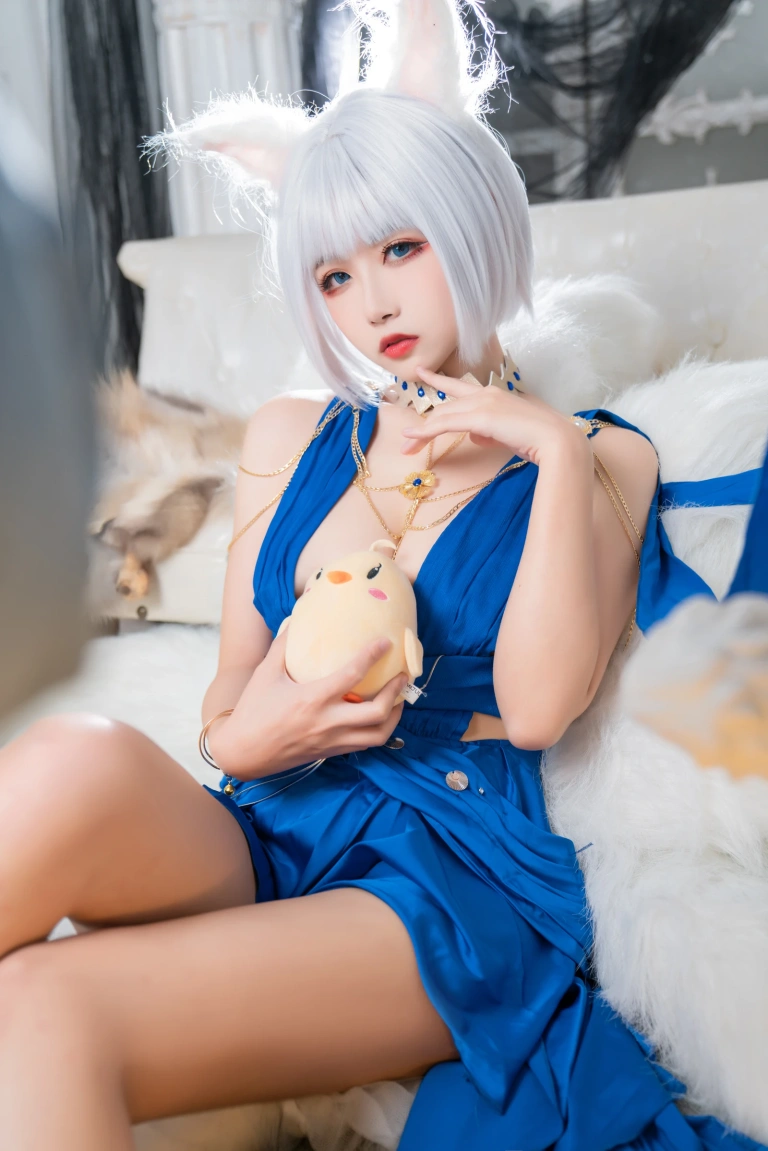 瓜希酱&Momoko葵葵《碧蓝航线赤城&加贺 礼服》主题写真：46张全套美图
