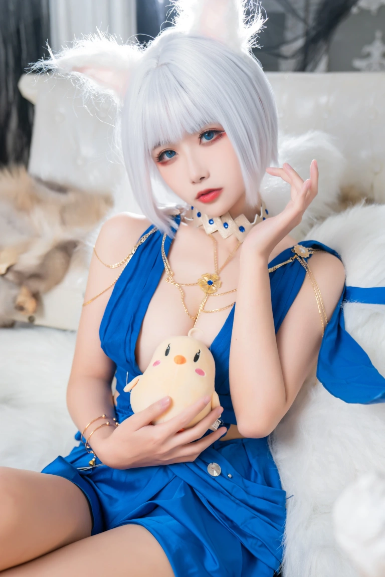 瓜希酱&Momoko葵葵《碧蓝航线赤城&加贺 礼服》主题写真：46张全套美图