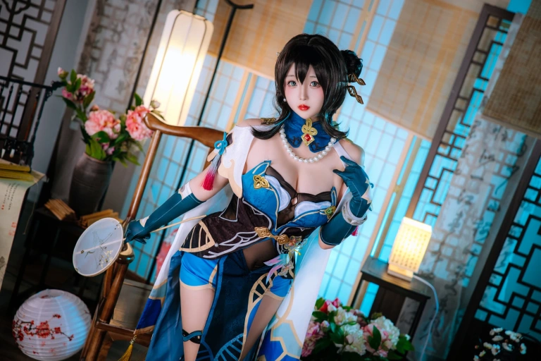 日奈娇(椎名莜)《阮梅》主题写真：30张全套美图