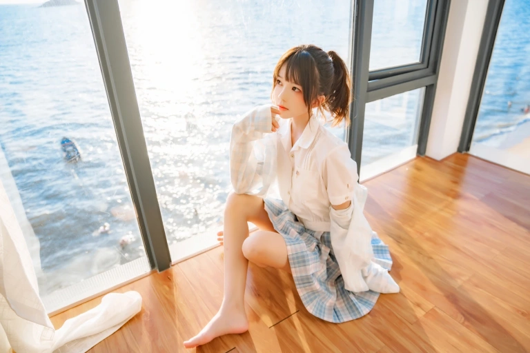 桜桃喵《桜桃未熟3 感光》主题写真：30张全套美图