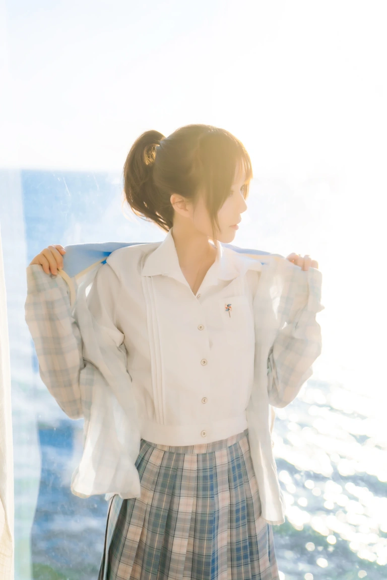桜桃喵《桜桃未熟3 感光》主题写真：30张全套美图