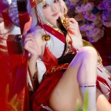 阿包也是兔娘《樱境物语 巫女浴池》主题写真：58张全套美图，含1个视频
