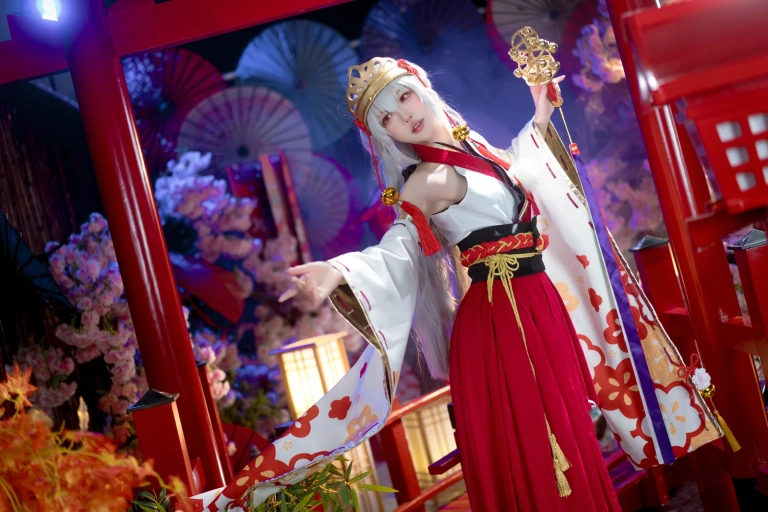 阿包也是兔娘《樱境物语 巫女浴池》主题写真：58张全套美图，含1个视频