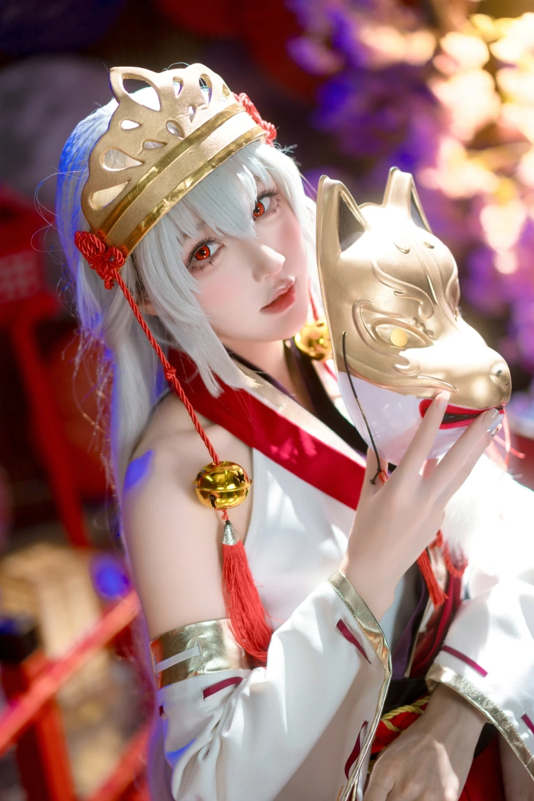 阿包也是兔娘《樱境物语 巫女浴池》主题写真：58张全套美图，含1个视频