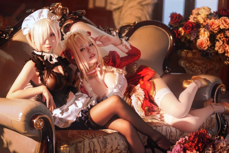 面饼仙儿&半半子《Claudius x Kyrielight Maid》主题写真：22张全套美图