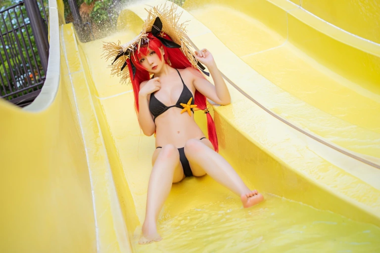 星之迟迟《《鸣夏》 火奴鲁鲁》主题写真：25张全套美图