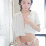 桜桃喵《桜桃未熟3 洒花》主题写真：54张全套美图