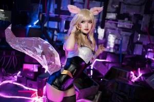 小仓千代《舰长图包 kda阿狸》主题写真：20张全套美图
