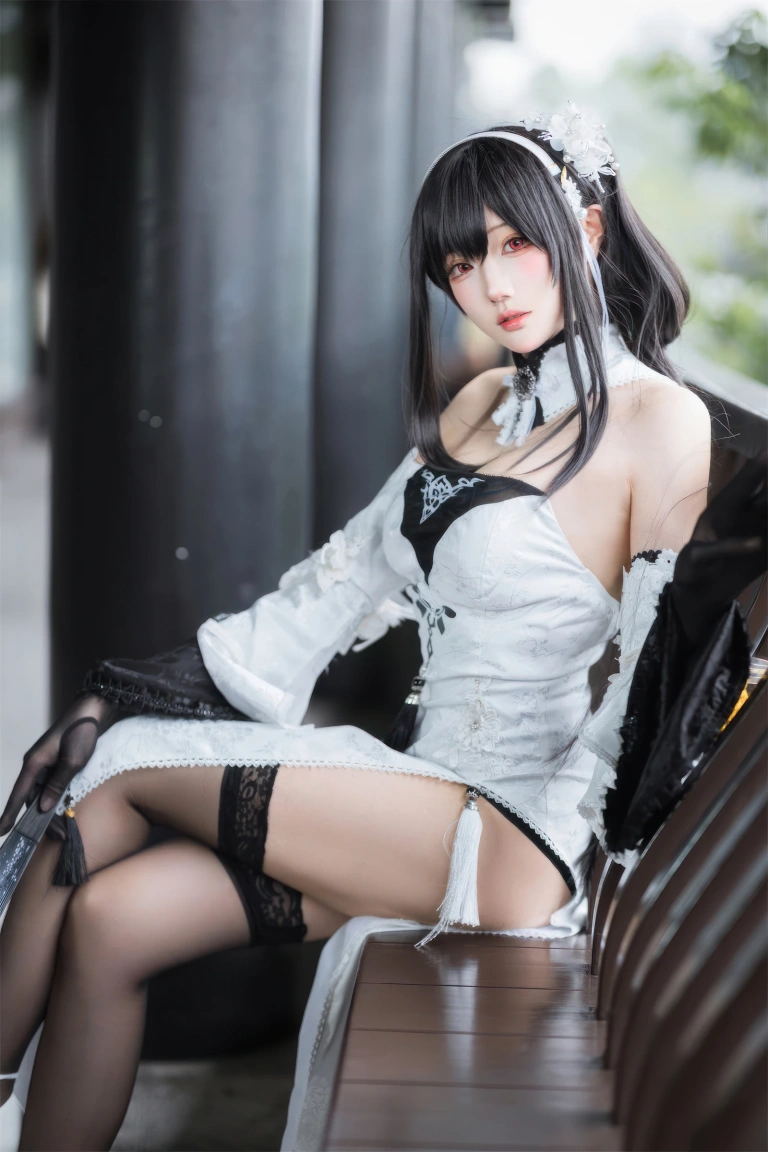 瓜希酱《碧蓝航线 镇海旗袍》主题写真：15张全套美图
