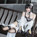 瓜希酱《碧蓝航线 镇海旗袍》主题写真：15张全套美图
