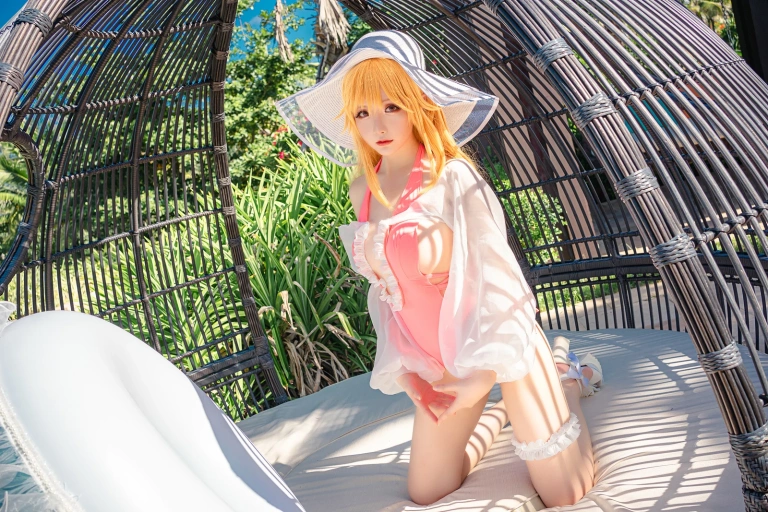 星之迟迟《《鸣夏》 黎塞留》主题写真：30张全套美图