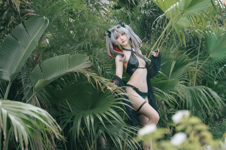 阿包也是兔娘《碧蓝航线 阿诺德》主题写真：38张全套美图