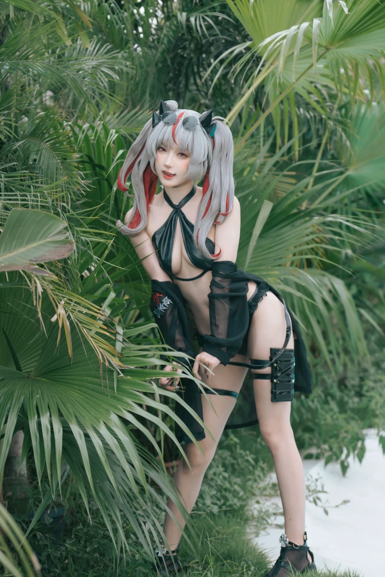 阿包也是兔娘《碧蓝航线 阿诺德》主题写真：38张全套美图