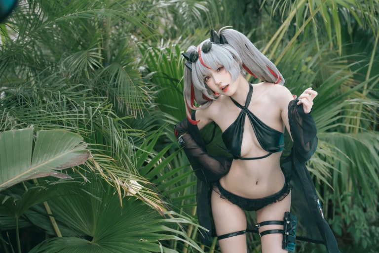 阿包也是兔娘《碧蓝航线 阿诺德》主题写真：38张全套美图
