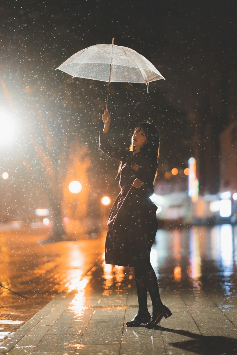 桜桃喵《桜桃未熟3 雨下》主题写真：43张全套美图