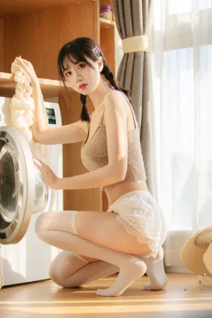念雪《蜜桃拿铁》主题写真：36张全套美图