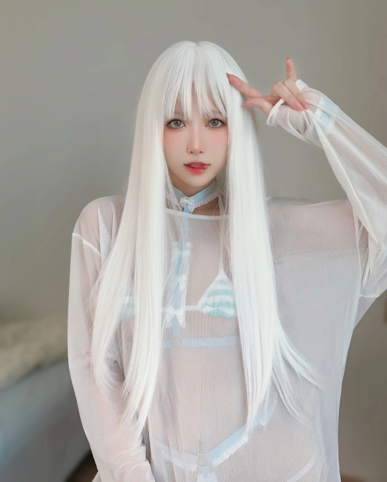 布丁大法《白毛女友》主题写真：105张全套美图，含8个视频