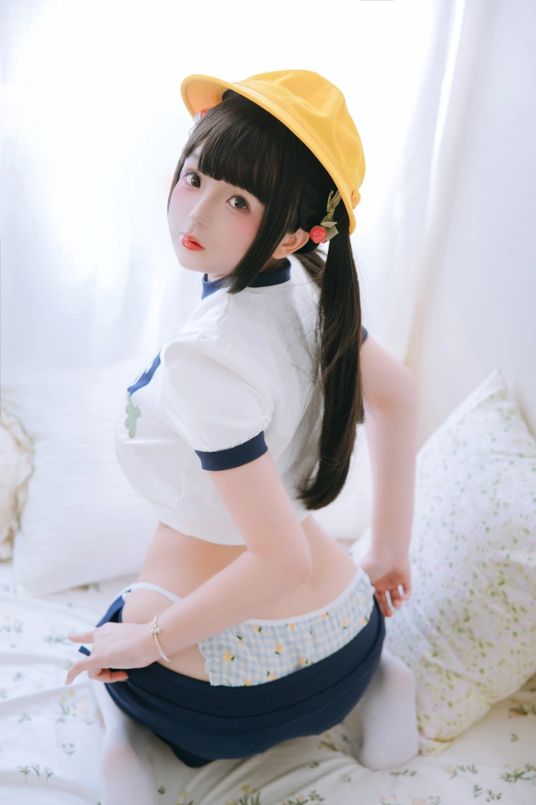 日奈娇(椎名莜)《萝莉》主题写真：105张全套美图