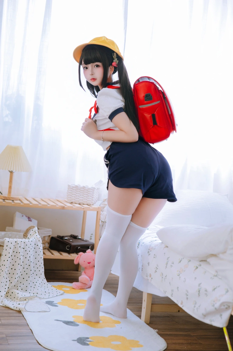 日奈娇(椎名莜)《萝莉》主题写真：105张全套美图