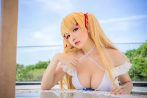 星之迟迟《《鸣夏》 苏赛克斯》主题写真：25张全套美图