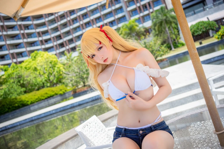 星之迟迟《《鸣夏》 苏赛克斯》主题写真：25张全套美图