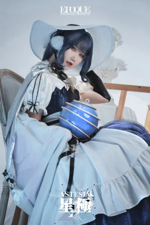 面饼仙儿《星极》主题写真：32张全套美图