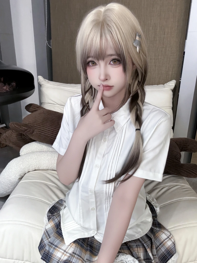 清水由乃《白衫碎影》主题写真：55张全套美图，含1个视频