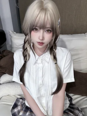 清水由乃《白衫碎影》主题写真：55张全套美图，含1个视频