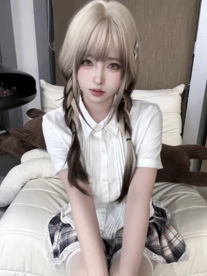 清水由乃《白衫碎影》主题写真：55张全套美图，含1个视频