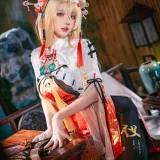 阿包也是兔娘《交错战线 咎瓦尤斯》主题写真：28张全套美图，含2个视频