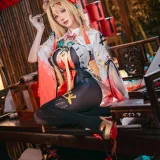 阿包也是兔娘《交错战线 咎瓦尤斯》主题写真：28张全套美图，含2个视频