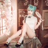 面饼仙儿《初音旗袍》主题写真：28张全套美图