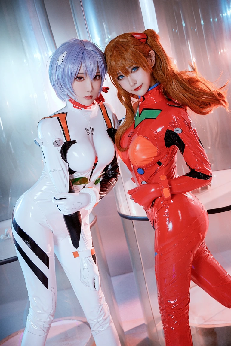 瓜希酱&Momoko葵葵《EVA 双厨狂喜版》主题写真：62张全套美图