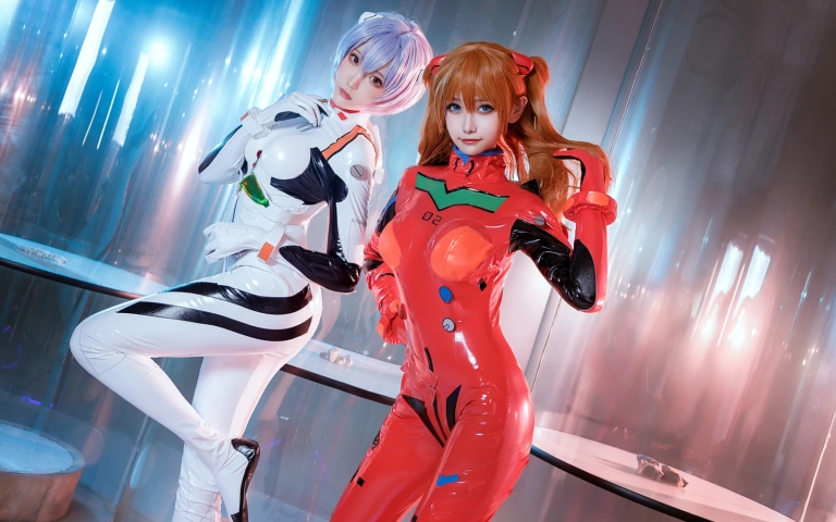 瓜希酱&Momoko葵葵《EVA 双厨狂喜版》主题写真：62张全套美图