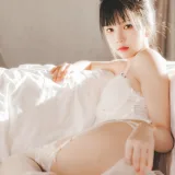 桜桃喵《白纱糖02》主题写真：35张全套美图